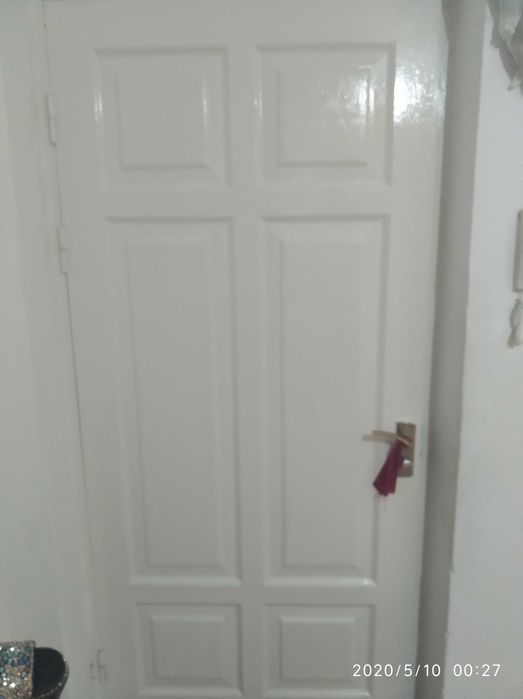 Продам двери межкомнатные