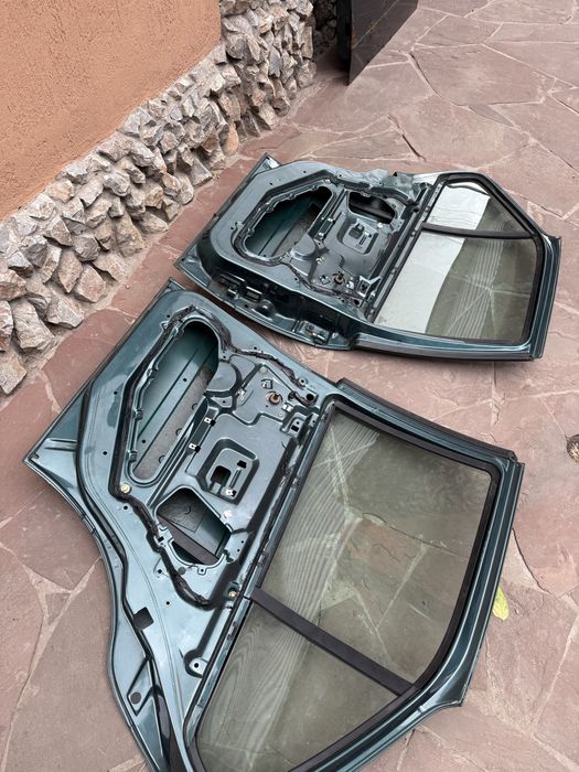 Двери Задние Седан BMW e36