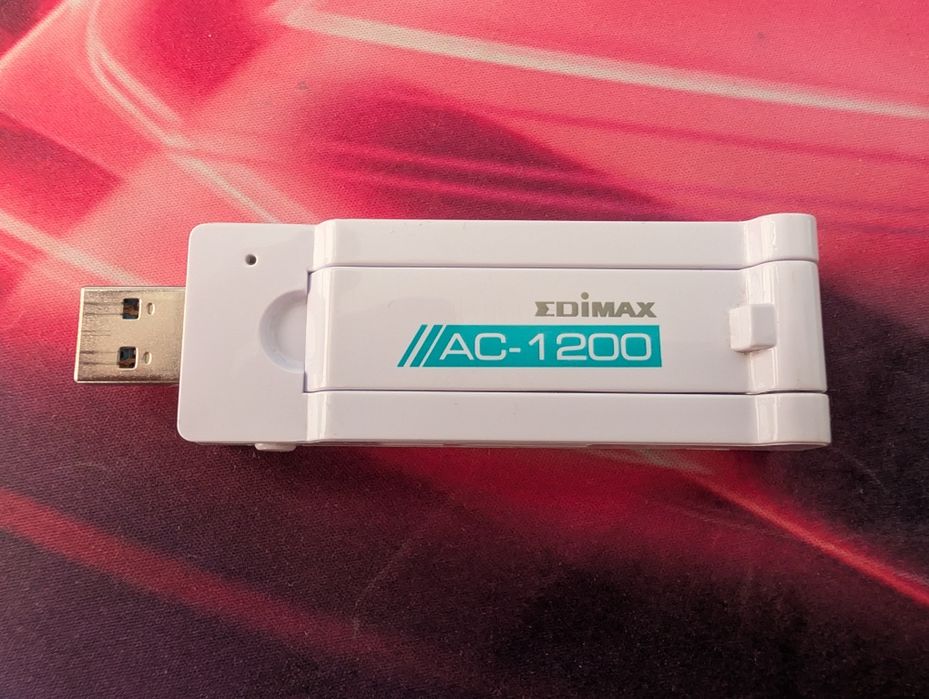 Adaptor WiFi USB Edimax 1200mb