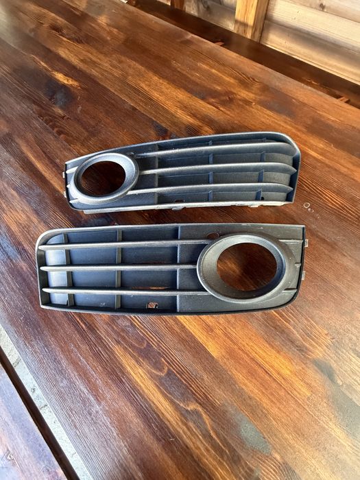 Решетки за халогени ауди А4б8