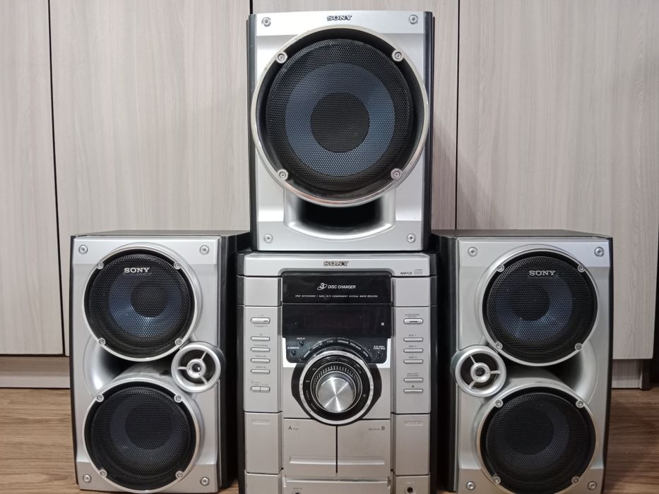 Музыкальный центр SONY