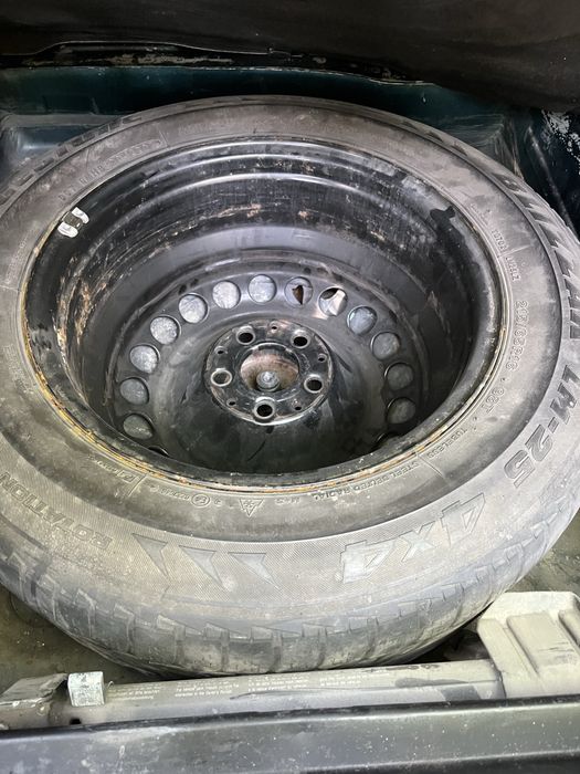 Запаска 215/65/R16