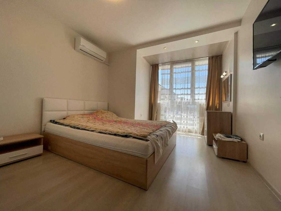 Двустаен апартамент в Младежки хълм