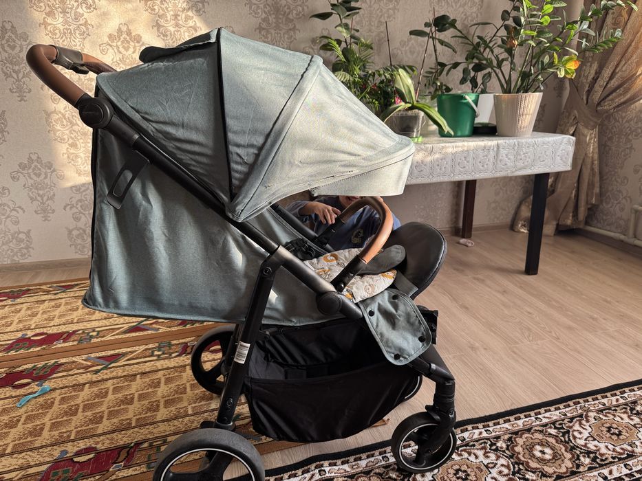 Продам коляску