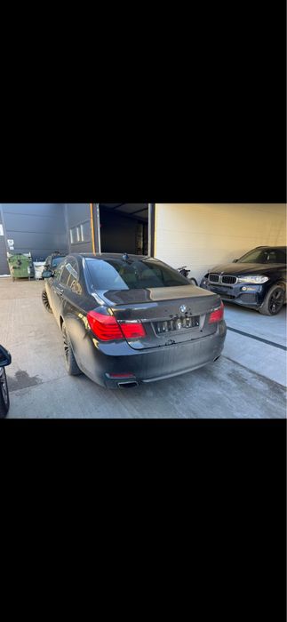 Bmw 740i individual  f01 motor n54