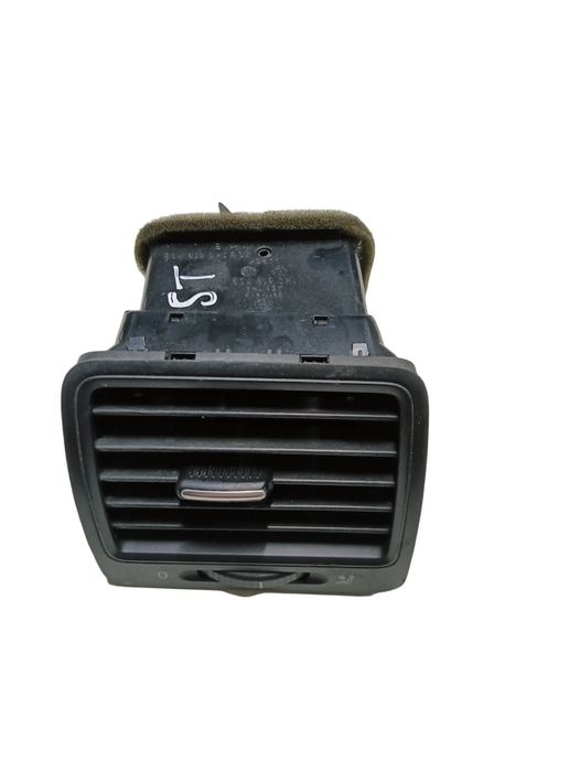 Grila Ventilatie Stanga Fata Volkswagen Golf V 1K1 2003 - 2009 1K08197