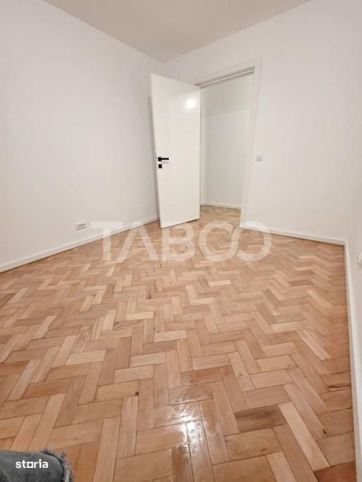 Apartament cu 3 camere de vanzare finisat nou in cartierul Gheorgheni