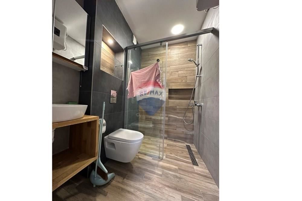 Продава се Едностаен апартамент в к.к. Св.Св. Константин и Елена - 53 кв.м за 4076 €/кв.м - Снимка #9