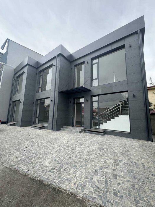 Noturar Bino Sotiladi!  Mirzo Ulugbek tumani (Amir Temur mahallasi)