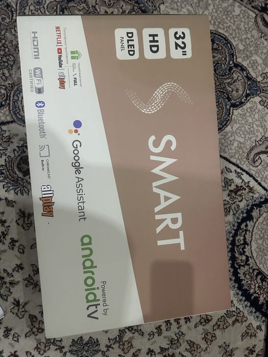 Televizor Smart  32 sotiladi