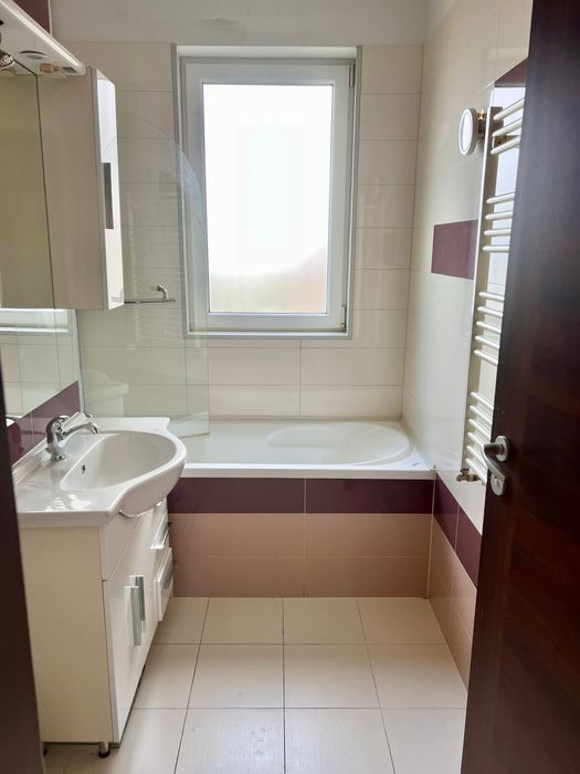 Proprietar inchiriez apartament cu 2 camere