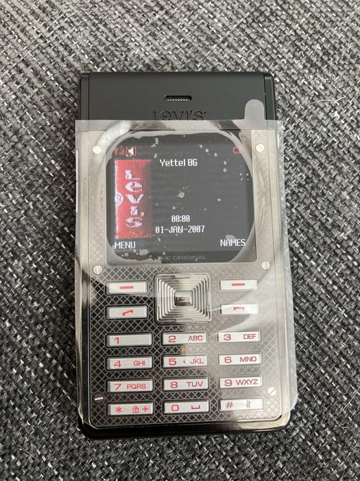 LEVIS Mobile Phone-НОВ