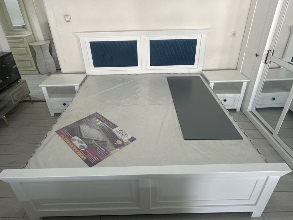 Спальний гарнитур готовый и на заказ под размер в любой лукс дизайне