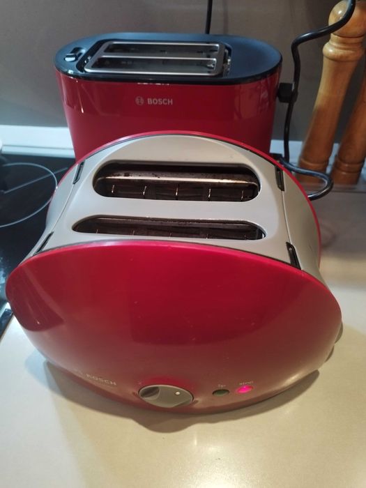 тостер Bosch- червен