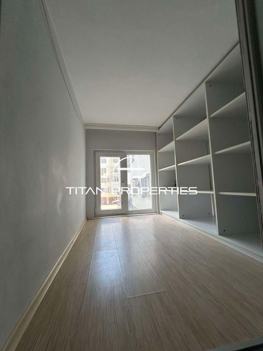 Дава се под наем Двустаен апартамент в Варна, Център - 55 кв.м за 500 € - Снимка #8