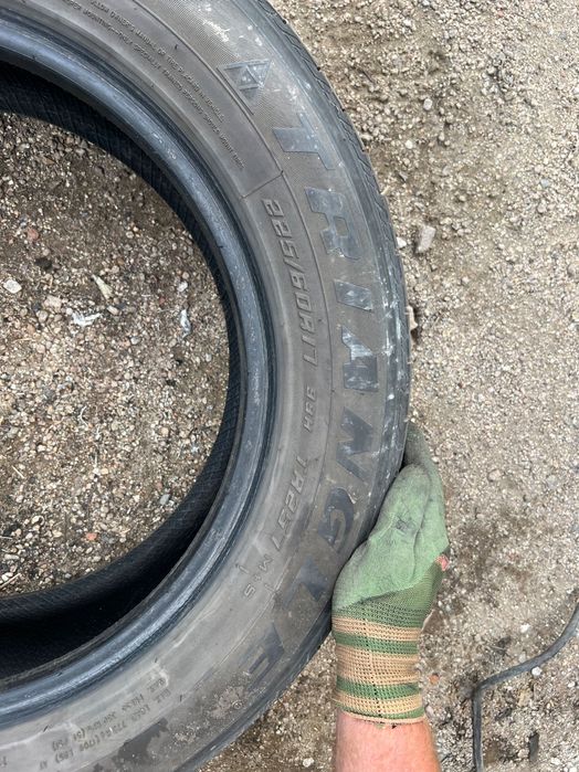 Продам резину 225/6017