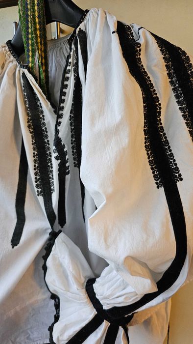 Costum de Gorj (ungureni)