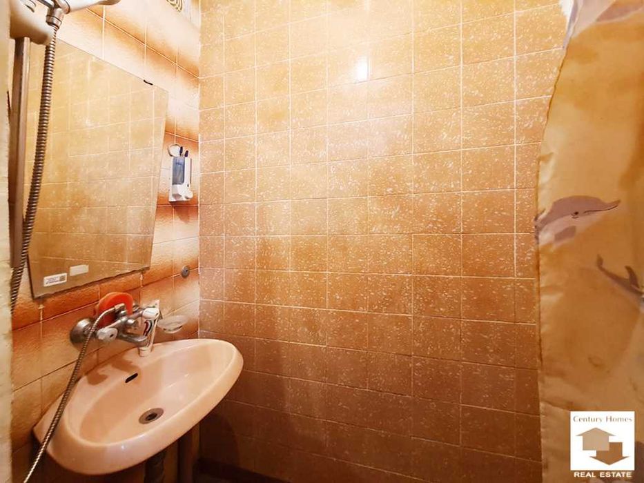 Продава се Тристаен апартамент в Велико Търново, Колю Фичето - 75 кв.м за 1400 €/кв.м - Снимка #7