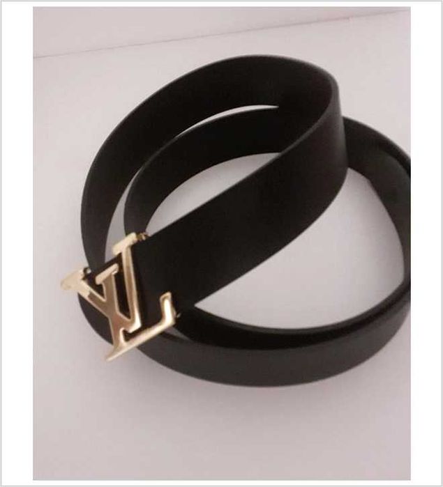 Curea LV neagra , catarama aurie