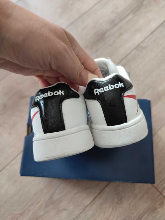 Кожени маратонки Reebok