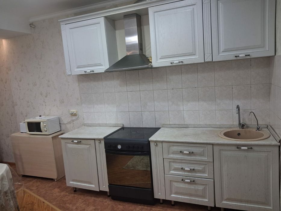 Продам Кухонный гарнитур