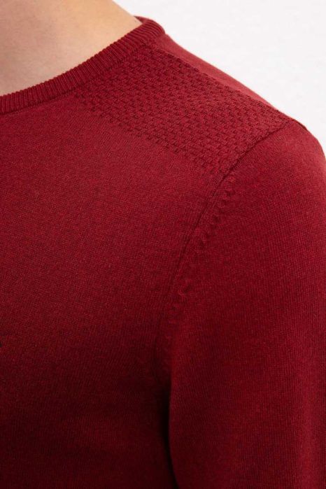 Продаётся свитер uspolo. Турция. Осталось одна штука (48 размер)