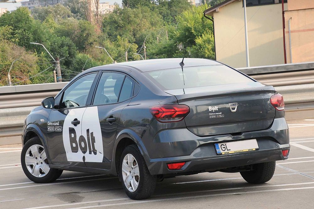 DACIA Logan 2021 1.0TCe+GPL 100 CP E6 6 trepte AC, primul proprietar de noua, GPL de fabrica - ideala Bolt