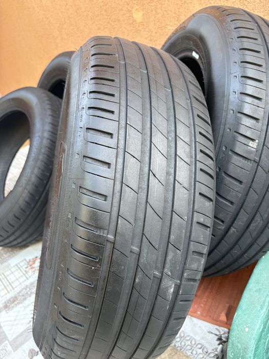 Anvelope Taurus 215/60/R17