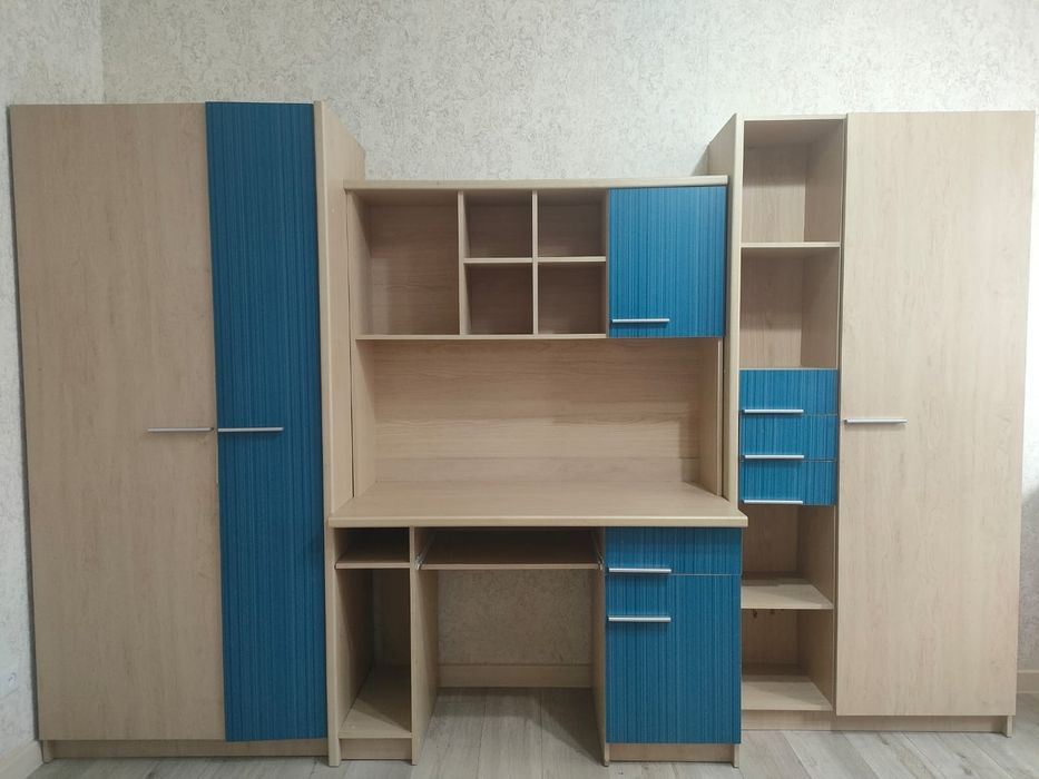 Продам детский шкаф