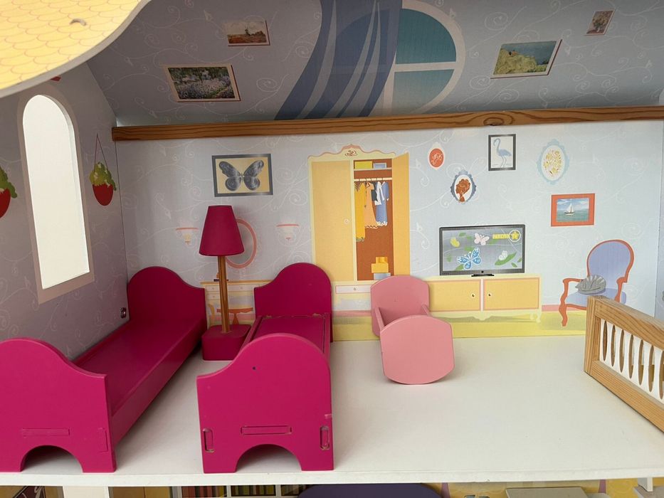 детский кукольный домик