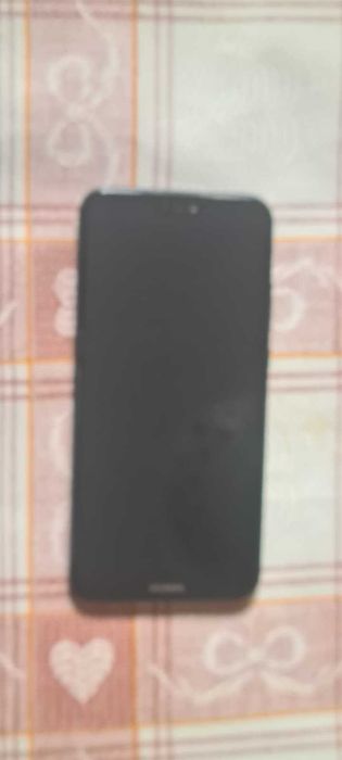Huawei P20 Lite functional in orice retea,4 Gb RAM 64 Gb stocare