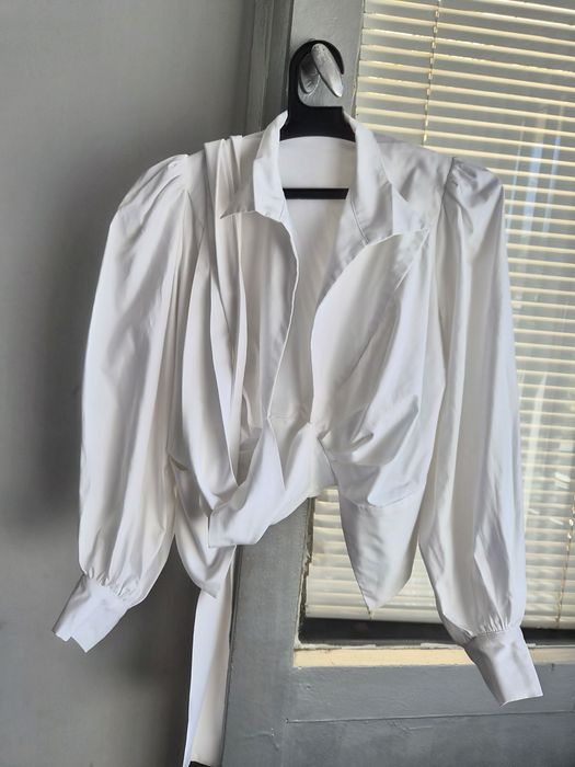 Avin бяла риза S размер