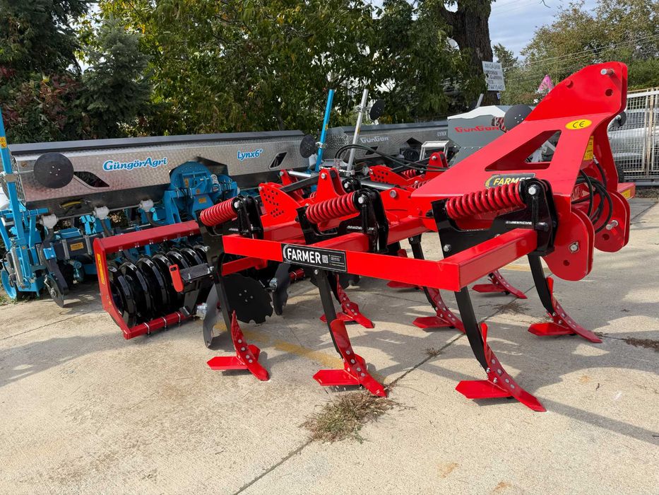 Gruber / Grubar Cultivator de miriste de 2.5 3 3.5m nou !