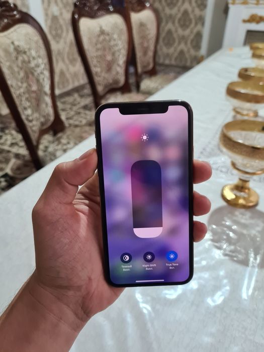 Iphone xs Gold LLA radnoy ideal xolatda