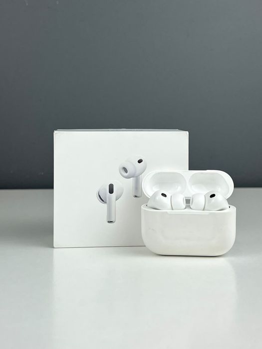 Наушники Apple AirPods Pro 3
