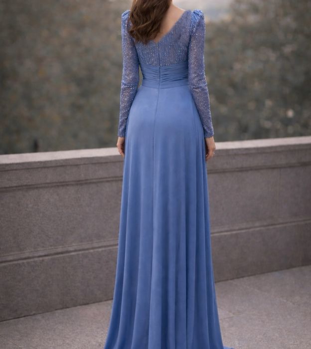 Красивое вечернее платье