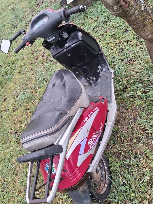 Dezmembrez scurere kimko dj si honda bali 50cc