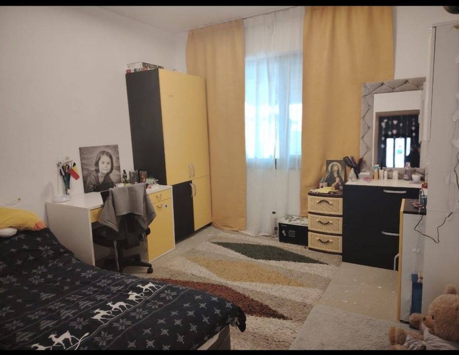 Vând casă în Joița