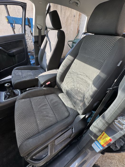 (НА ЧАСТИ) Vw Golf Plus 1.6Tdi 105к.с 2009г!