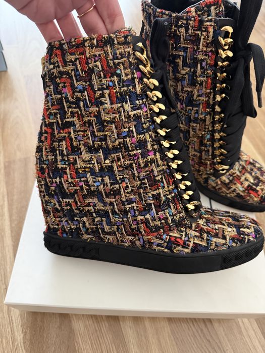 Боти casadei нови и оригинални
