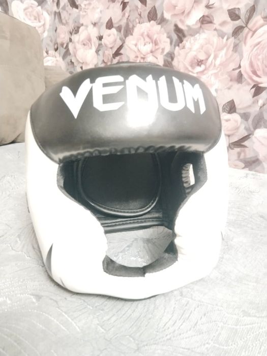 Продам шлем для спорта