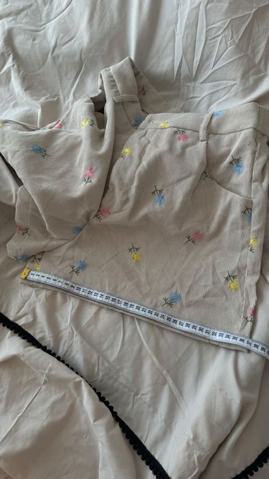 продавам дамски къси панталони размер L