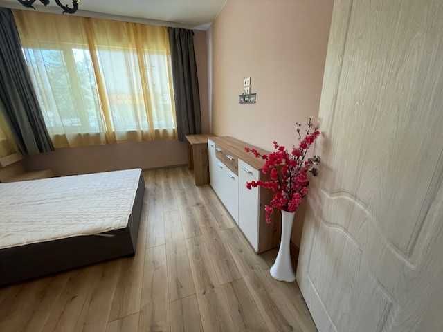 Продава се Тристаен апартамент в Варна, Червен площад - 86 кв.м за 3431 €/кв.м - Снимка #19