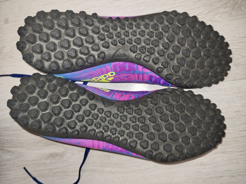 Продавм стоножки Adidas X Speedflow Messi.4 TF