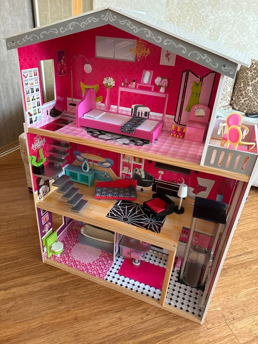 Домик  для кукол