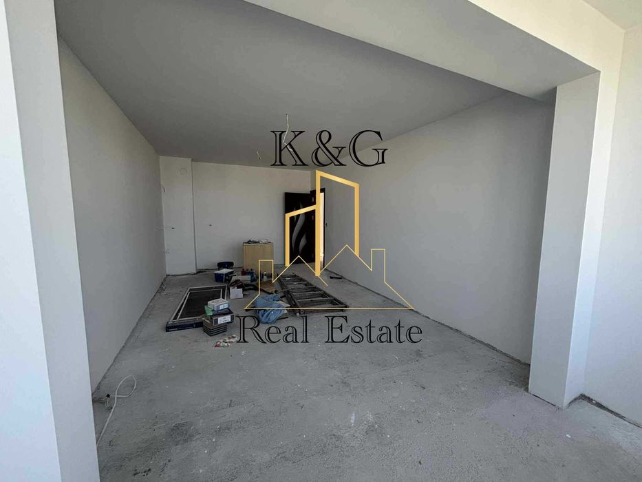 Продава се Двустаен апартамент в Разград, Орел - 64 кв.м за 1116 €/кв.м - Снимка #1