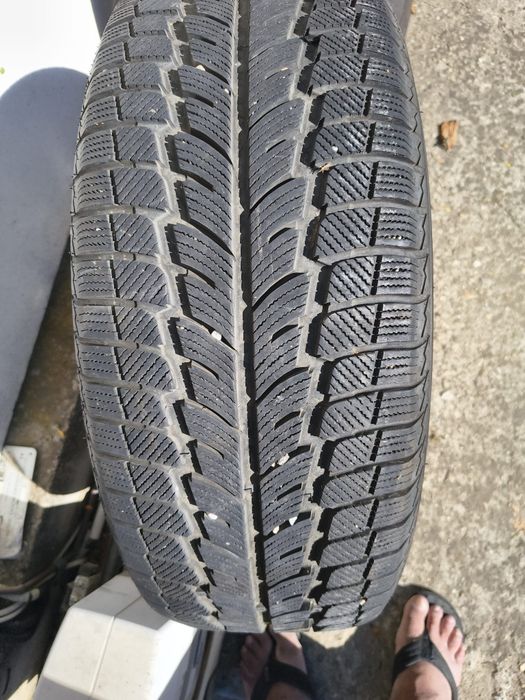 Vând Jante  Audi Q7 cu anvelope de iarna noi noi