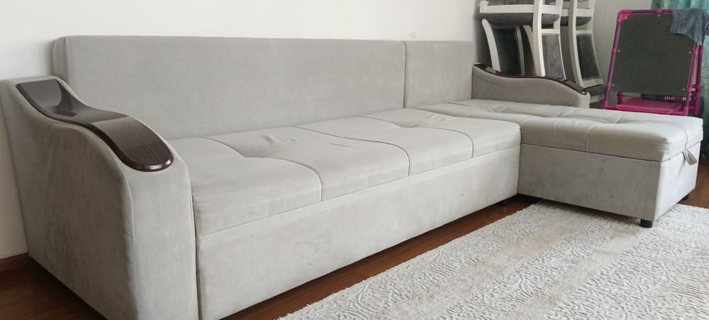 Диван в хорошем состоянии