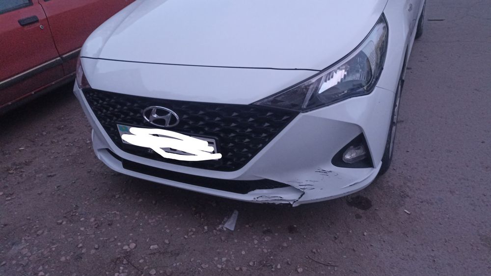 Бампер передний Hyundai Accent