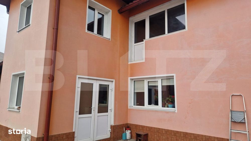 Casa cu teren 2464 mp, potential constructie blocuri, langa Avangarden